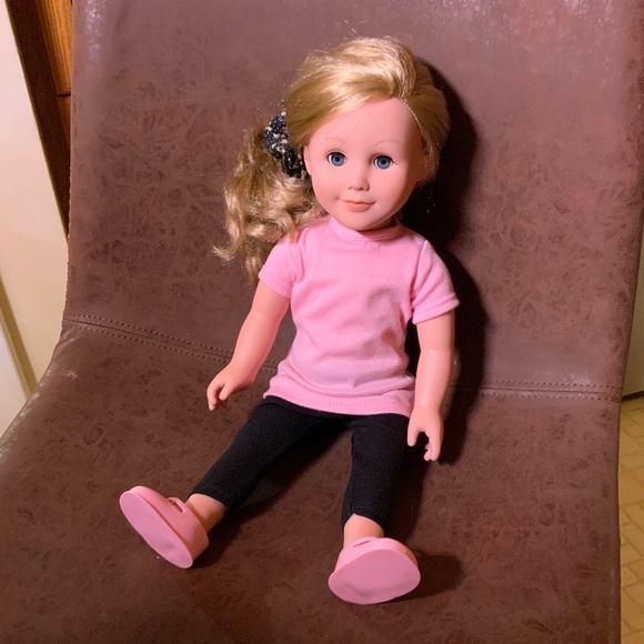Zoey -18” doll Modern Girl - Picture 6 of 8